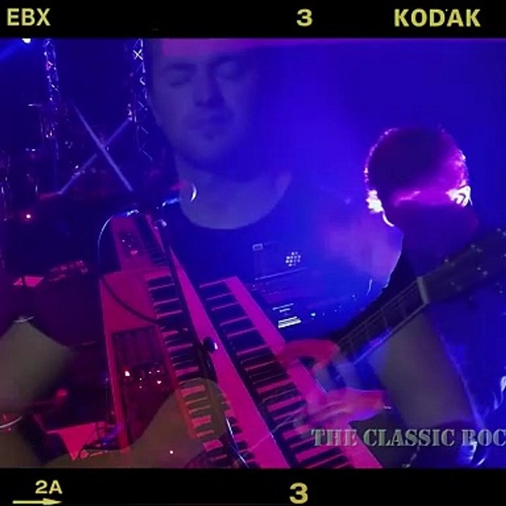 Led Zeppelin - Stairway to Heaven - Performed by The Classic Rock  Show