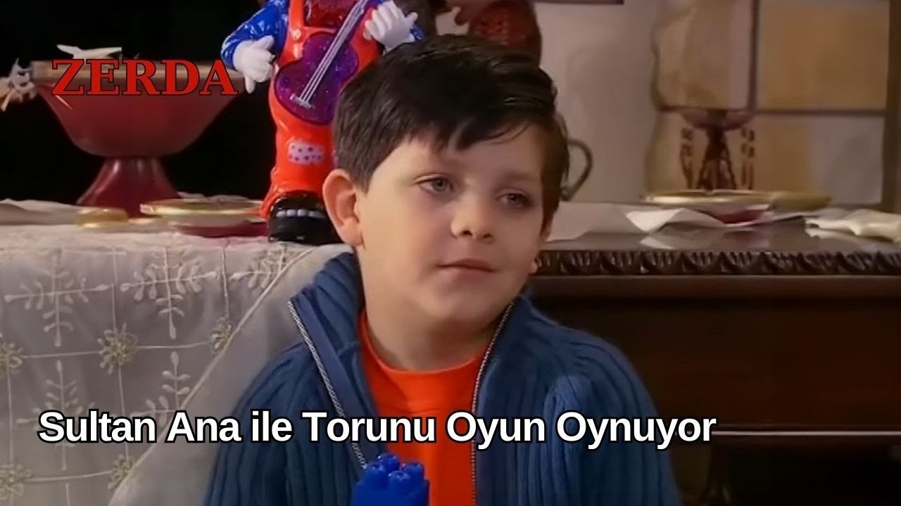 Sultan Ana ile Torunu Oyun Oynuyor - Zerda 58. Bölüm