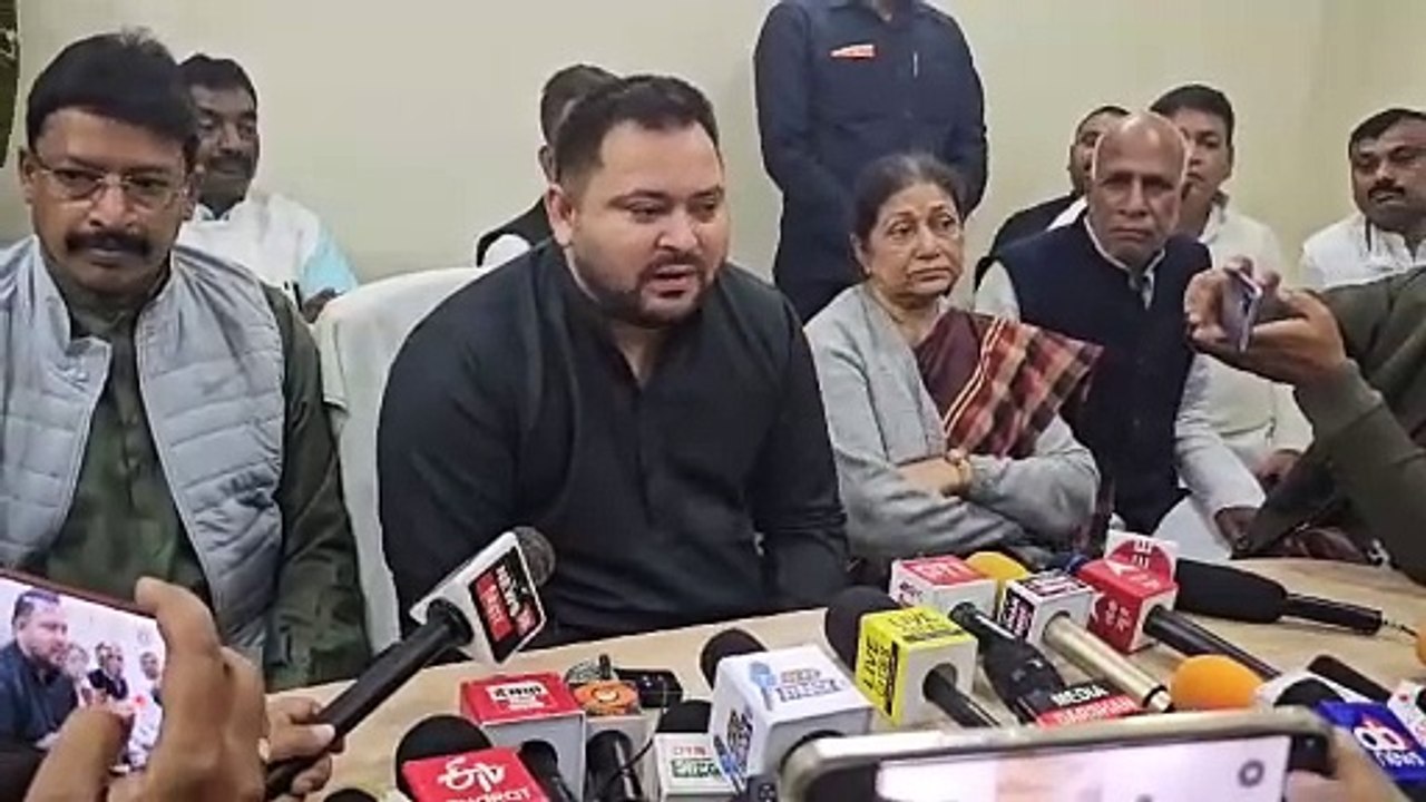 तेजस्वी का CM नीतीश पर हमला: थके हुए मुख्यमंत्री है। रिटायर्ड अफसरों के सहारे चल रही बिहार में सरकार,भ्रष्टाचार की गंगोत्री है।