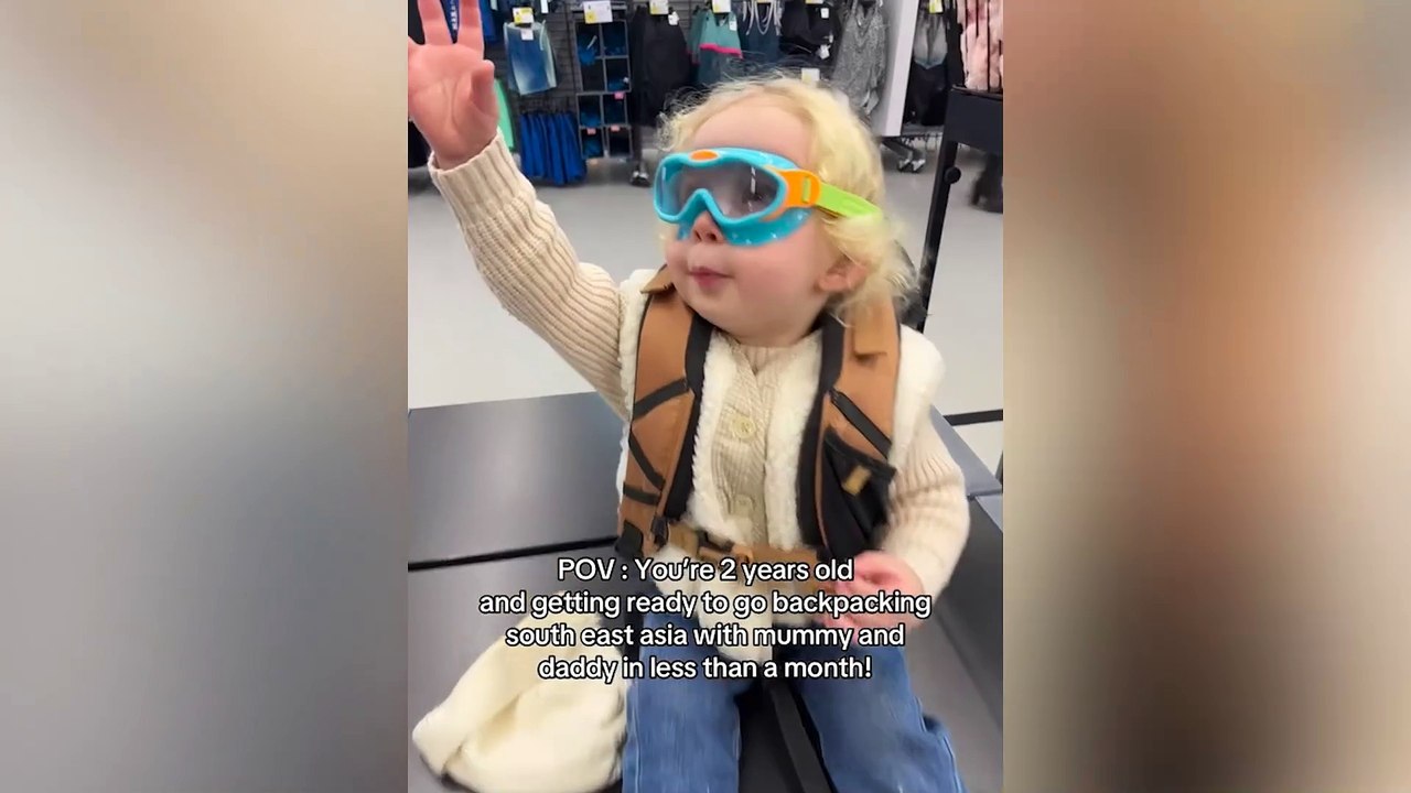 Backpacking tot, two, hostel-hopping in Asia