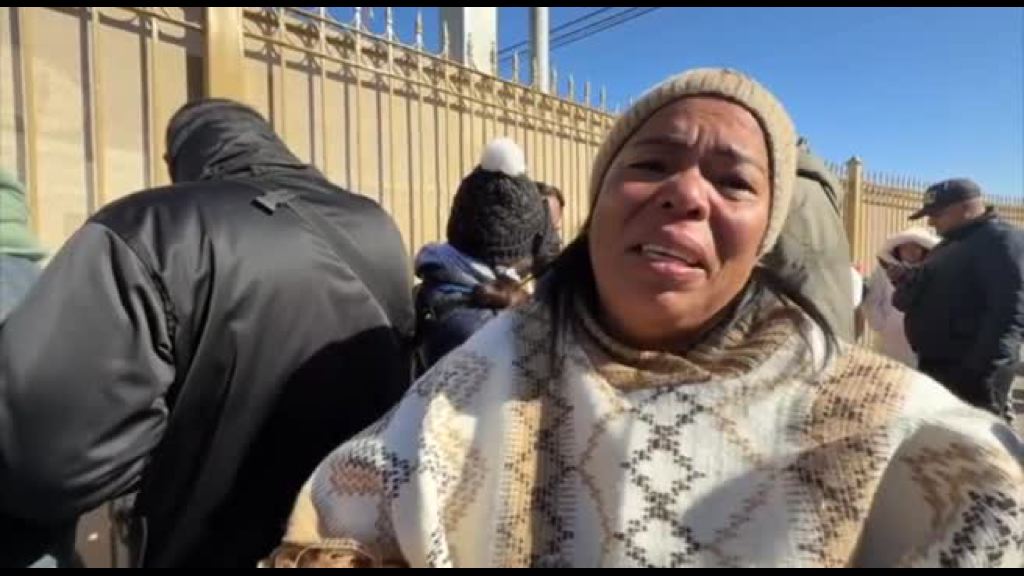 Video Trump giura, al confine fra Usa e Messico la disperazione dei migranti