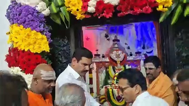 ಸರ್ಕಾರಕ್ಕೆ ಯಾವಾಗ ಬುದ್ದಿ ಬರತ್ತೋ ಆವಾಗ ದಾಸೋಹ ದಿನ ಅರ್ಥ ಪೂರ್ಣವಾಗಿ ಆಚರಣೆ ಮಾಡಲಿ......ಬಿಜೆಪಿ ರಾಜ್ಯಾಧ್ಯಕ್ಷ ಬಿ ವೈ ವಿಜಯೇಂದ್ರ...... ತುಮಕೂರು ಶ್ರೀ ಶಿವಕುಮಾರ ಸ್ವಾಮೀಜಿಗಳ ಪುಣ್ಯ ಸಂಸ್ಮರಣೆ ಯಾಗಿದೆ, ಕೋಟ್ಯಂತರ ಭಕ್ತರಿಗೆ ಹರ