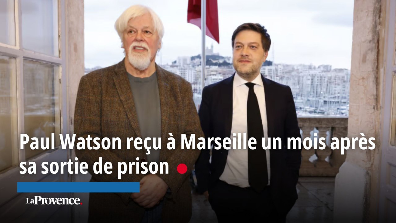 Paul Watson reçu à Marseille un mois après sa sortie de prison