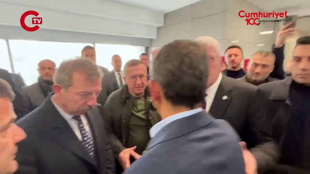 Özgür Özel Müsavat Dervişoğlu