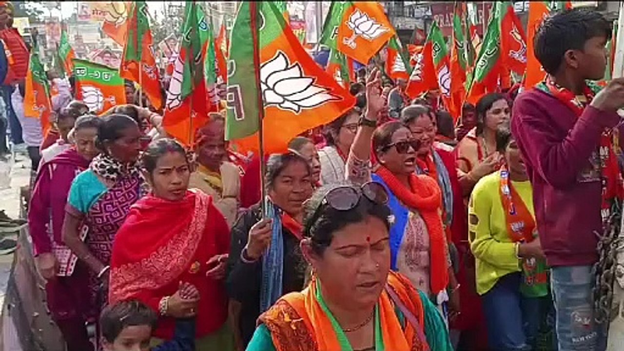 रामनगर में अनिल बलूनी ने BJP प्रत्याशी के साथ निकाला रोड शो, जीत का किया दावा