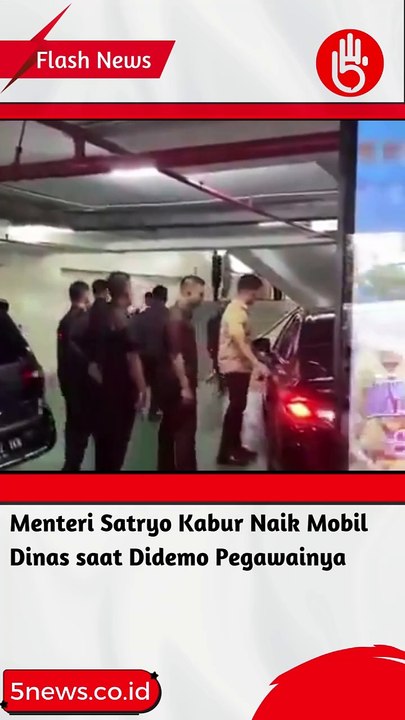 Menteri Satryo Kabur Naik Mobil Dinas saat Didemo Pegawainya