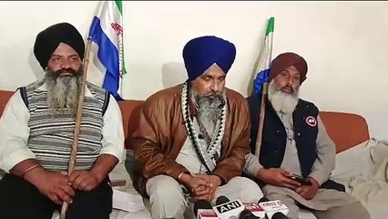 ਜੰਡਿਆਲਾ ਗੁਰੂ ਵਿੱਚ ਸਰਵਣ ਸਿੰਘ ਪੰਧੇਰ ਵਲੋ 23 ਜਨਵਰੀ ਵੱਡੀ ਰੈਲੀ ਕਰਨ ਨੂੰ ਲੈਕੇ ਪ੍ਰੈਸ ਕਾਨਫ੍ਰੈਂਸ ਕੀਤੀ ਗਈ