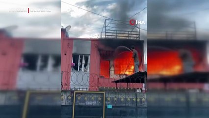 Alev alev yanan eve hortumla müdahale