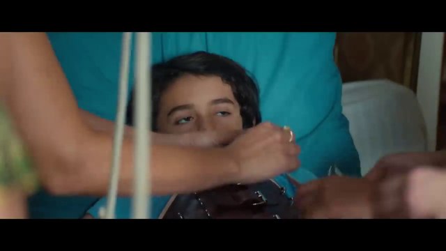 La première bande-annonce de «Ma mère, Dieu et Sylvie Vartan», avec Leïla Bekhti, Jonathan Cohen et Sylvie Vartan