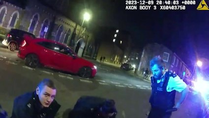 Police officer uses drug dealer's own bicycle to catch him