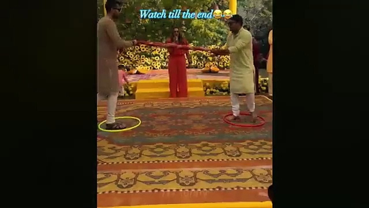 TRY NOT TO LAUGH 🤣🤣 Best Funny Videos compilation - Fails & Hilarious Mome(1)