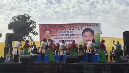 कांग्रेस पार्टी के मेयर प्रत्याशी वीरेंद्र पोखरियाल को मिला गढ़ रत्न नरेंद्र नेगी का आशीर्वाद मंच पर भावुक हुए वीरेंद्र पोखरियाल