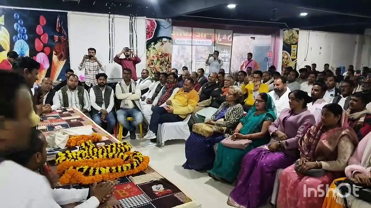कैमूर में मजबूत होगा जन सुराज पार्टी,जाती धर्म से हटकर होगा काम,भभुआ में संगठन कार्यक्रम कर किया गया प्रेसवार्ता,251 नए सदस्यों को नए पदभार के साथ संगठन से जोड़ा गया,