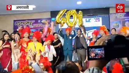 सुन्या सुन्या नव्हे, जागतिक विक्रम नोंदवणारी रंगली मैफील; पोलीस, शिक्षकासह अधिकारी झाले गायक