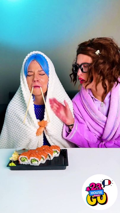 Une astuce parentale pour aider votre enfant à manger avec des baguettes ! 🍣✨