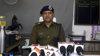 गेमिंग एप बनाकर नहीं दिया तो डॉक्टर और उनकी पत्नी को पाकिस्तान सहित अन्य जगहों से मिलने लगी धमकियां , इंदौर में 26 जनवरी को कुछ बड़ा करने की दी गई धमकी , पुलिस जुटी जांच में।