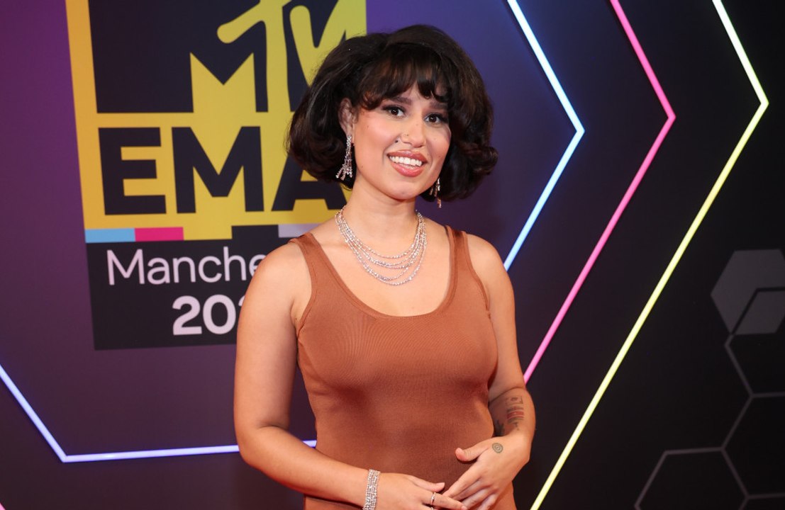 Raye: nach drei grammy-nominierungen flossen bei ihr die tränen