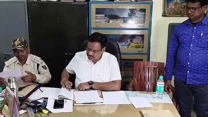 ରାଜ୍ୟ ବାହାରକୁ ଚାଲାଣ ବେଳେ ୨ ହାତୀ ଦାନ୍ତ ଜବତ   ୪ଜଣ ଗିରଫ, ଆନ୍ତଃରାଜ୍ୟ ଅପରାଧୀ ସାମିଲ