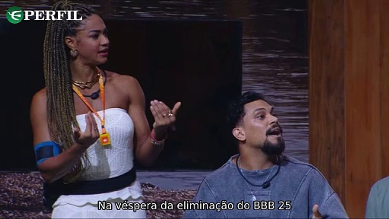 "Conflitos e críticas: Noite pós-Sincerão com brigas, pausa de Jão e polêmica entre Liniker e Carlinhos Maia. Dona Déa Lúcia se pronuncia." - Resumo dos acontecimentos envolvendo polêmicas e críticas no mundo dos famosos.