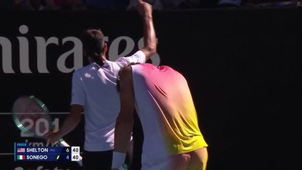 Tennis artistry! Sonego makes insane net point