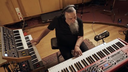 A 18 minutos - A dieciocho minutos del sol | A 18' (2024)