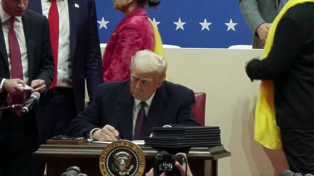 El gobierno de Trump da vía libre a redadas de migración en escuelas, colegios e iglesias