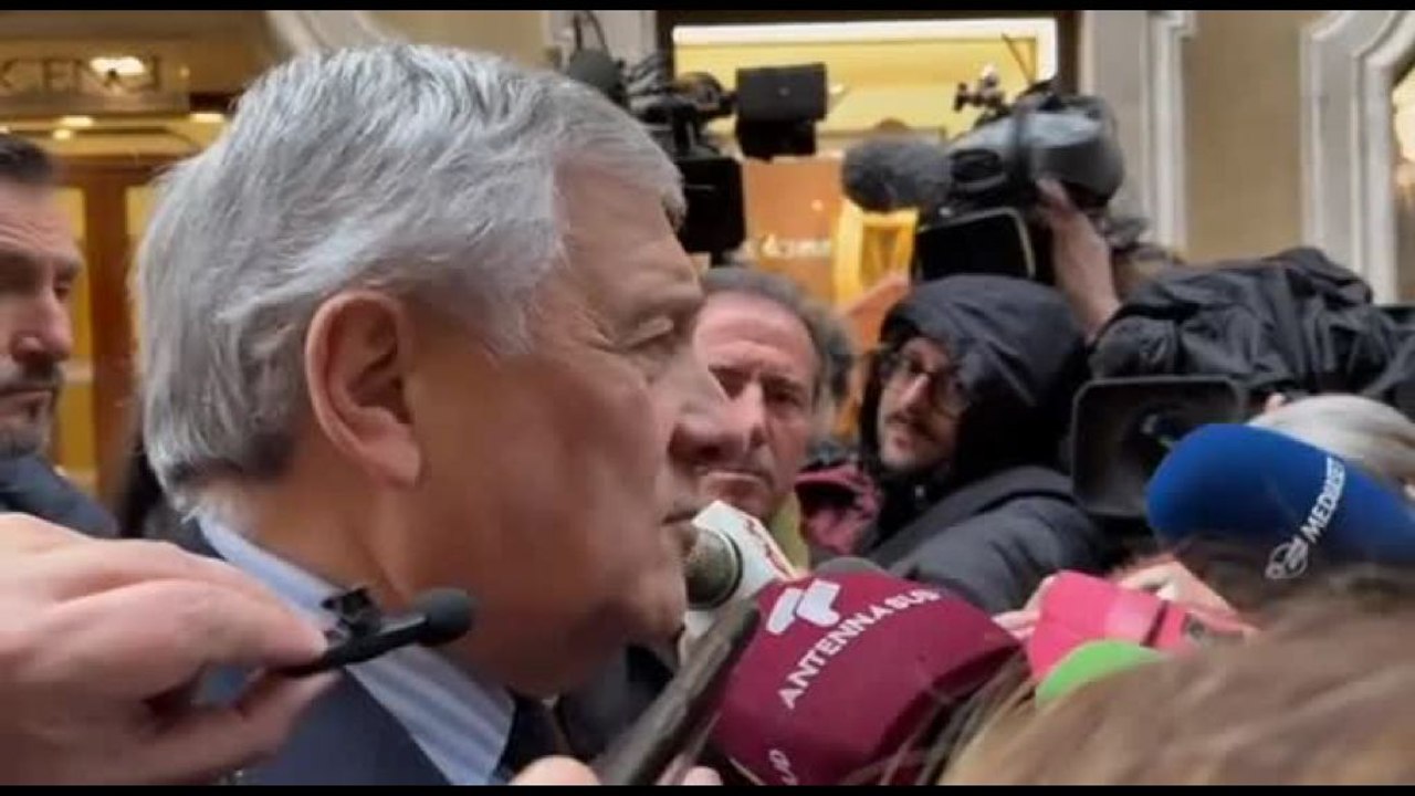 Tajani: al vertice non si è parlato di Santanchè. Noi garantisti