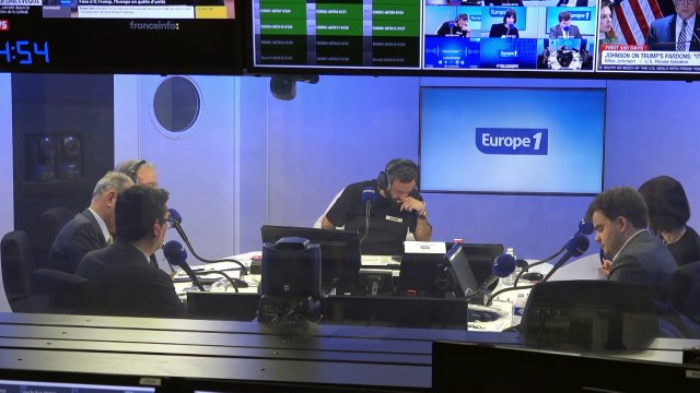 Cyril Hanouna - Crèche de Beaucaire : «Ça fait dix ans que la ville de Beaucaire est persécutée par la LDH sur le sujet de la crèche provençale de Noël», fustige son maire Nelson Chaudon