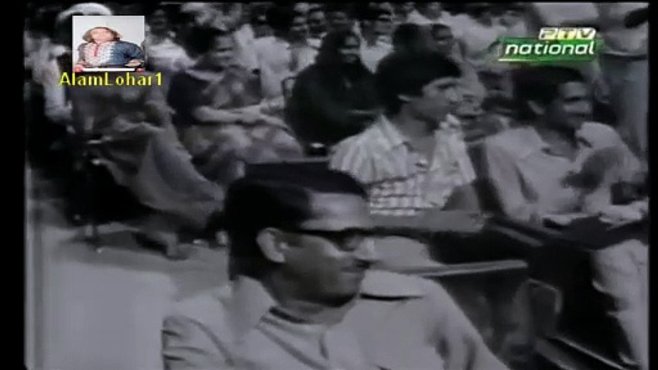 Bahri Barsi Khattan Geya Te by Alam Lohar Party Punjabi Folk Song