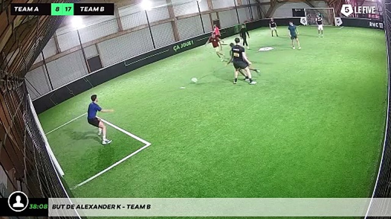 But de Alexander K - Team B