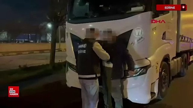 Kapıkule'de iki tırda 30 milyon lira değerinde uyuşturucu ele geçirildi