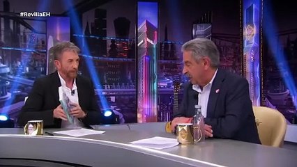 'Por qué pasa lo que pasa', el nuevo libro de Miguel Ángel Revilla