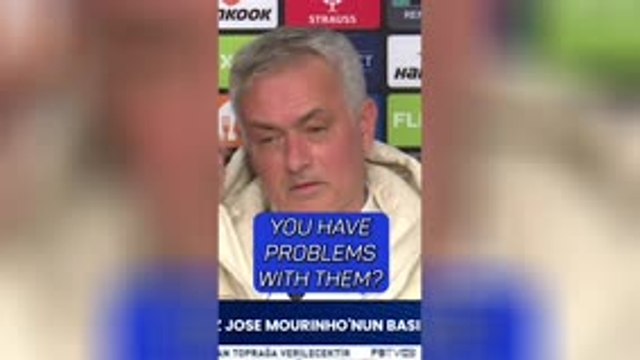 The chaos of a Jose Mourinho news conference