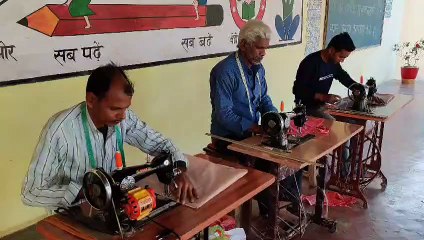 महाकुंभ की शान बनेगें फतेहपुर कारागार के कैदियों द्वारा बने कुर्ते, इन्ही के बने डेनिम के इको फ्रैंडली झोले भी बिखेर रहे रौनक