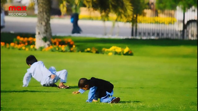 Cute Babies While Kidding 🍼 - BAHRIA TOWN KARACHI - HD VIDEO CLIP - SINDH - PAKISTAN | Larkana Sindh Pakistan max RECORDS Follow