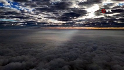 İstanbul’da yoğun sis kartpostallık kareler oluşturdu