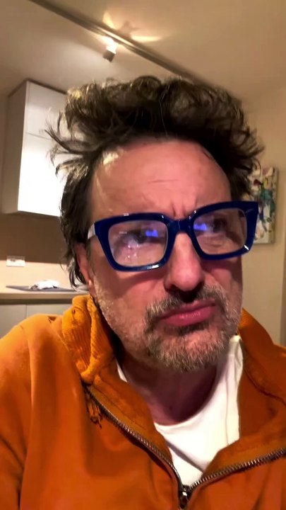 Sanremo 2025, Pieraccioni 'striglia' Conti: "Amici, poi si scopre che gli amici sono Clerici e Gerry Scotti"