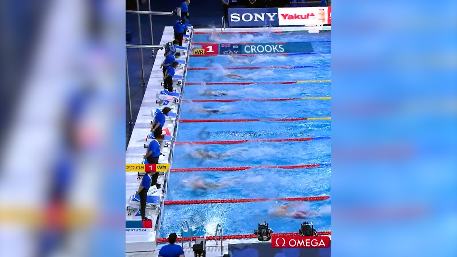 Crooks arrebata un récord a Dressel