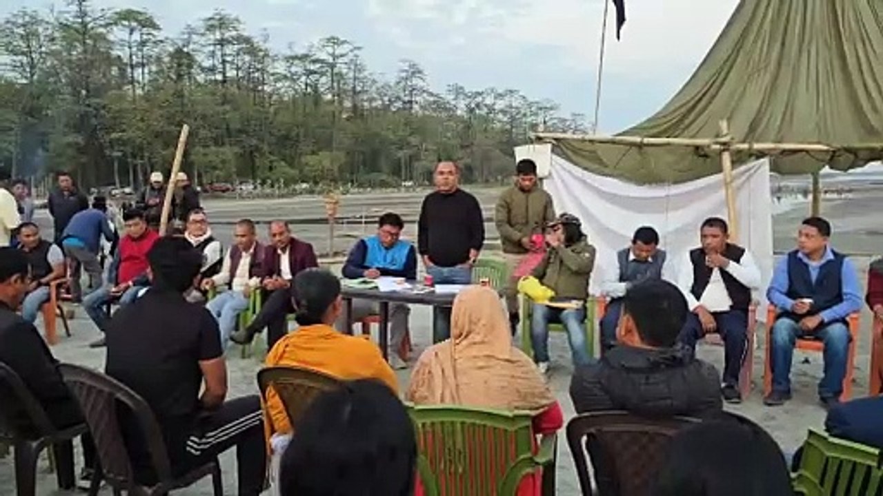 # জোনাইত ইক টুৰিজম, জাংগল ট্রেকিং, বনভোজ স্থলী, পৰিৱেশ অধ্যয়নৰ আদৰ্শ ক্ষেত্র পবা বৰ্ষাৰণ্যক পৰ্যটকৰ মাজত আকর্ষণ সৃষ্টি আৰু বনাঞ্চল সংৰক্ষণৰ বাবে ৰাইজৰ মাজত সজাগতা সৃষ্টিৰ লক্ষ্যৰে  মিচিং  মিচিং স্বায়ত