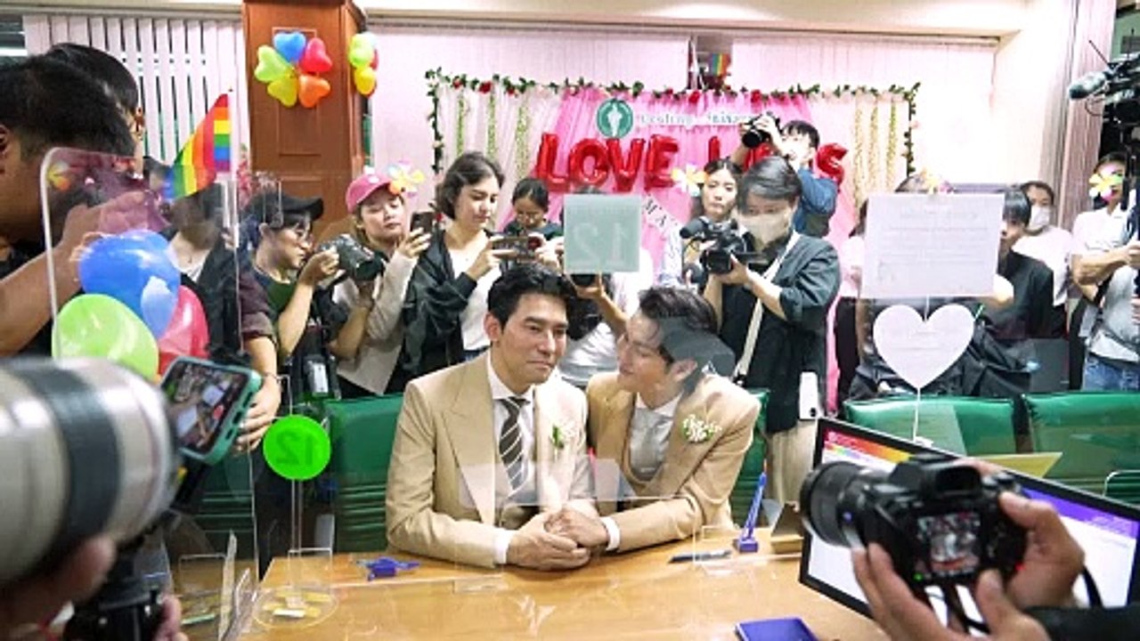 'Wahre Gleichheit': Erste Homo-Ehen in Thailand geschlossen