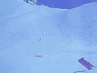 lisa sur une piste noire aux arcs avril 2008