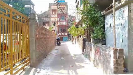 ট্যাংরা বাঘাযতীন আগরপাড়ার পর , বাগুইহাটি জগতপুরে পরপর দুটি বাড়ি হেলে পড়ার ঘটনা আতঙ্কিত স্থানীয় বাসিন্দারা।