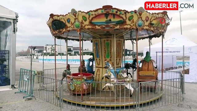 Merkezefendi Belediyesi Buz Pateni Pisti Kurdu