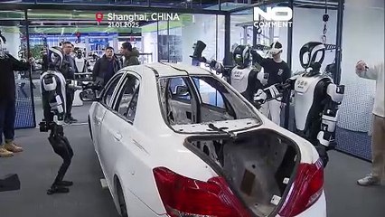 Çin'in ilk insansı robot eğitim üssü Şanghay'da açıldı