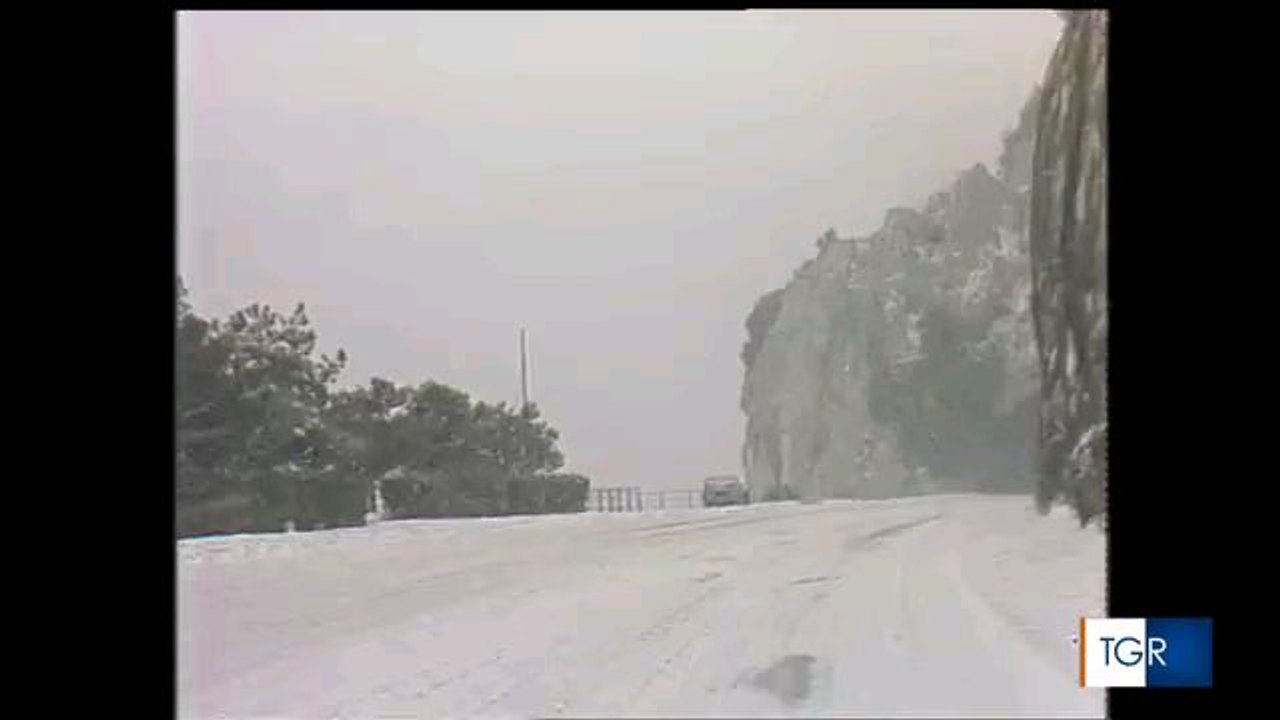 servizio TGR sulla nevicata del 1985 in Friuli Venezia Giulia