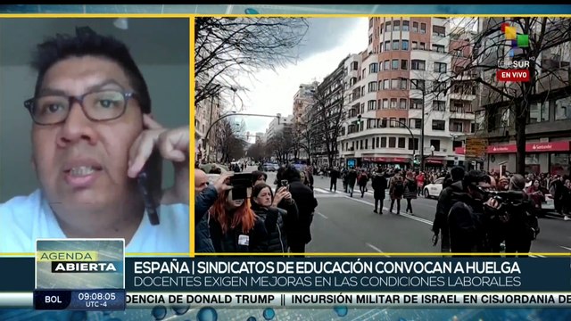 Docentes se manifiestan en el segundo día de huelga en la enseñanza pública