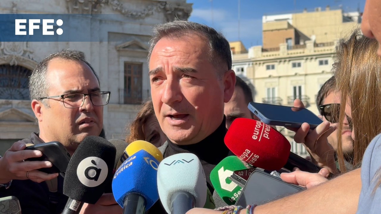 Los alcaldes de 28 de los municipios afectados por la dana se reúnen con Sánchez