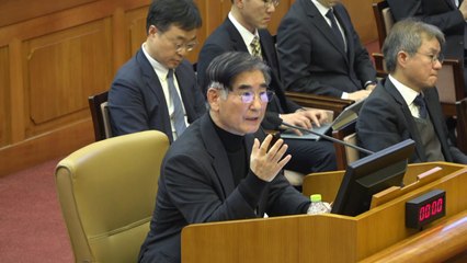 김용현 "의원 아니라 요원들 끌어내라 한 것...봉쇄 아냐" / YTN