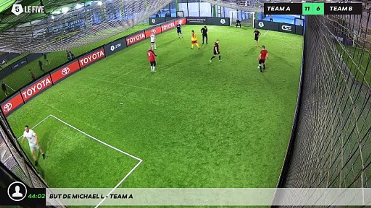 But de Michael L - Team A