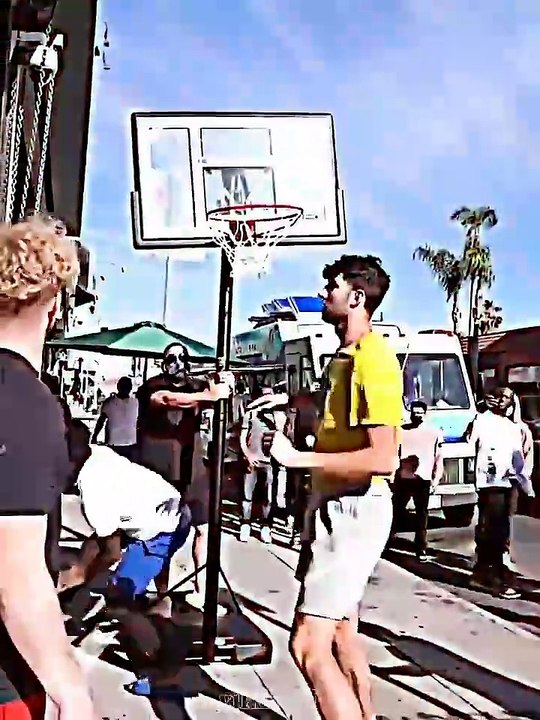 No_way_the_last_guy_360_d_🥶_#foryou_#foryoubage_#shorts#video
